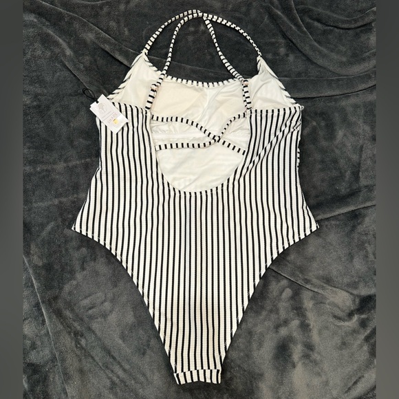 Shade & Shore Black & White Striped Ribbed One-Piece Swimsuit - Picture 4 of 6